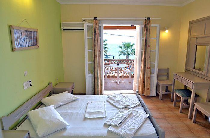 Turtle Beach Agios Sostis  Ruang foto